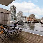 Houseboat-oostende Bådhotel