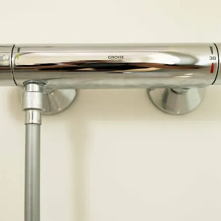 Bateau-hôtel Houseboat-oostende *