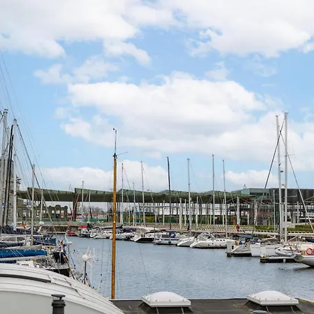 Houseboat-oostende *