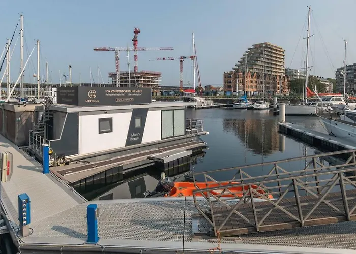 Houseboat-oostende 船屋