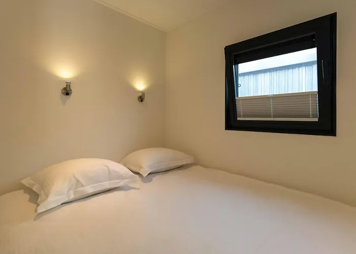 Houseboat-oostende *