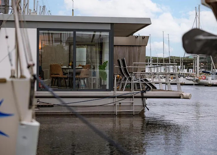 Houseboat-oostende Ostenda