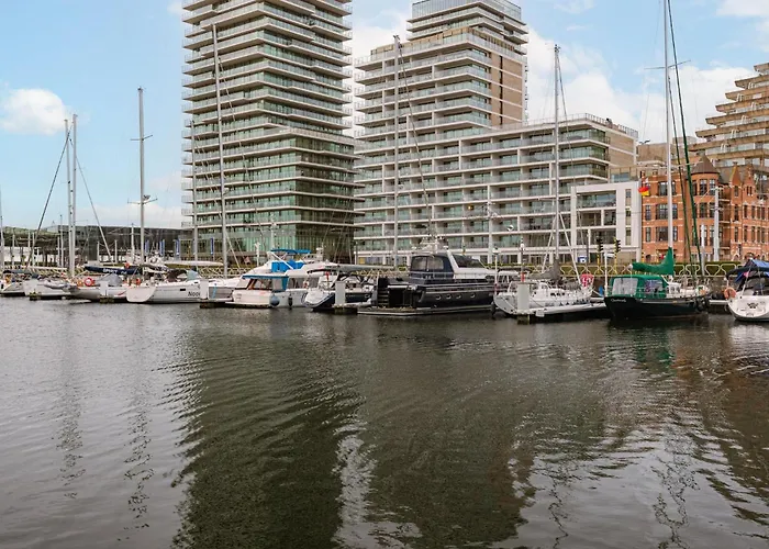 Houseboat-oostende * Ostenda